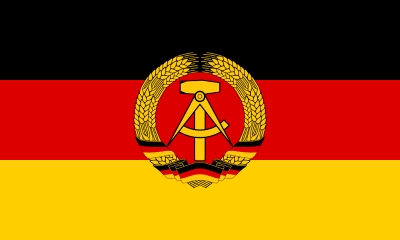 ドイツ民主共和国(東ドイツ)の国旗