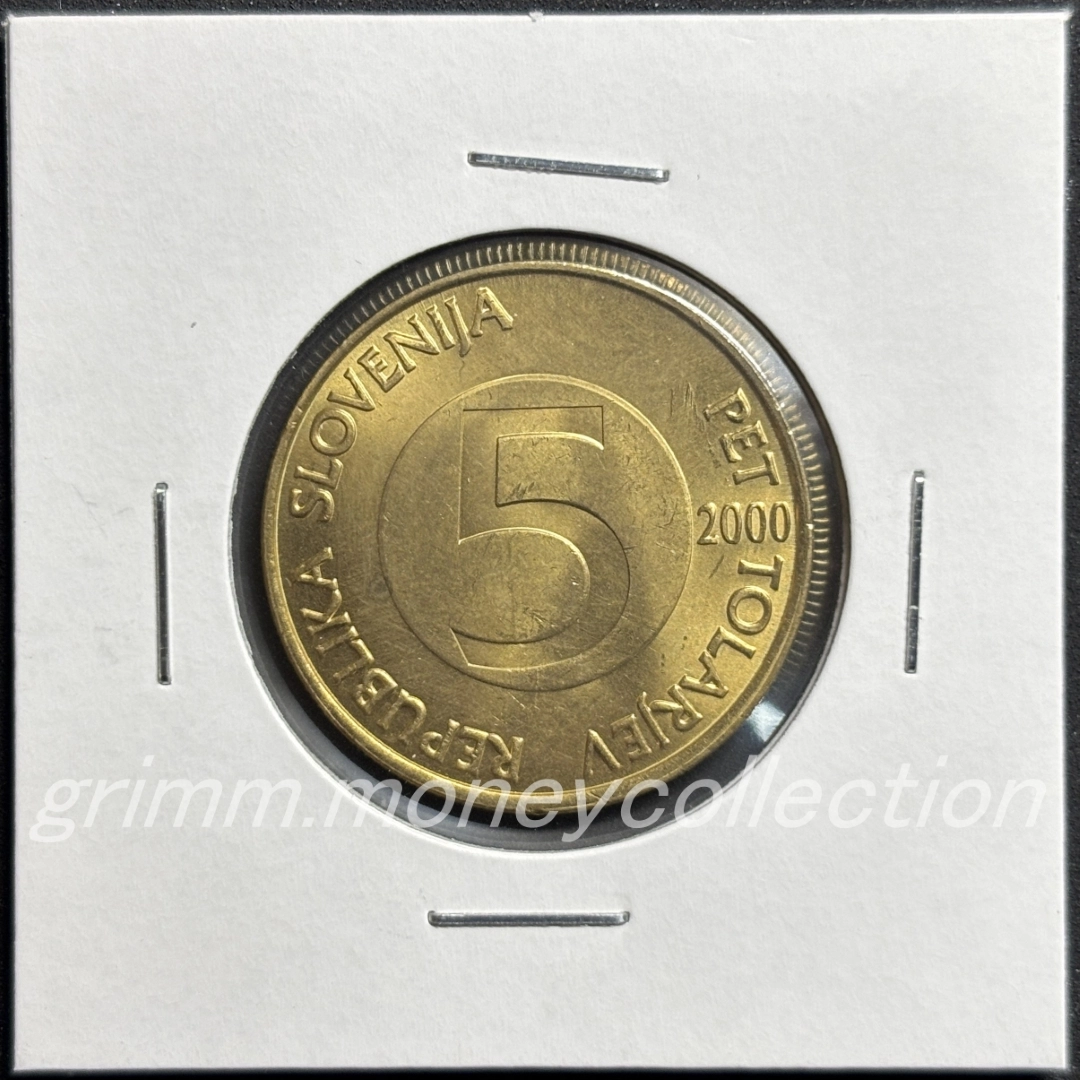 スロベニア 5トラール 裏